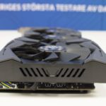 Asus_Geforce_GTX_1080_Strix_04